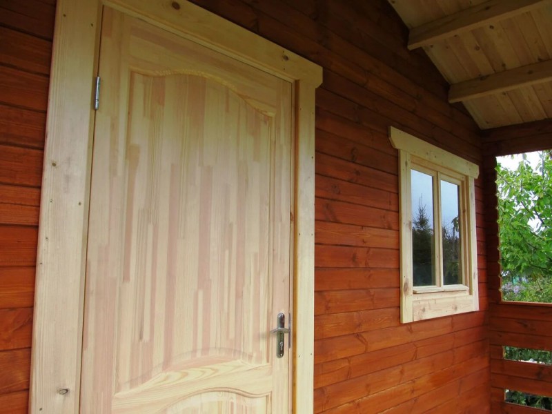 Дачный дом из бруса с террасой СД-04 (4×6)